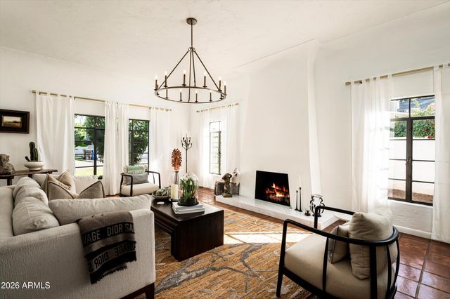 1808 N 13TH Avenue, Phoenix, AZ 85007