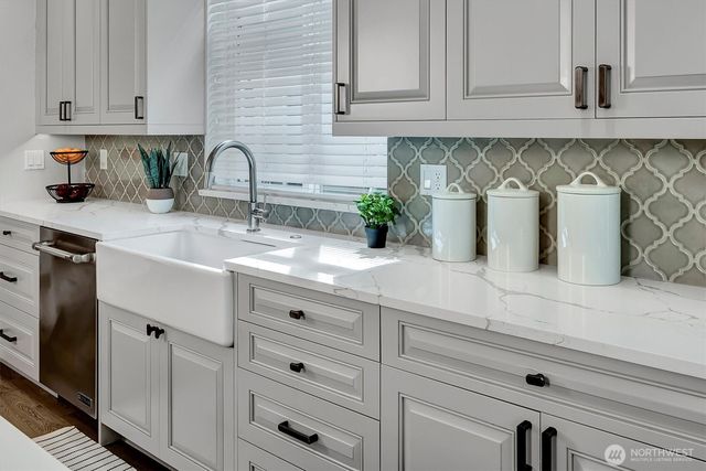 7709 Greenridge Court SE, Snoqualmie, WA 98065