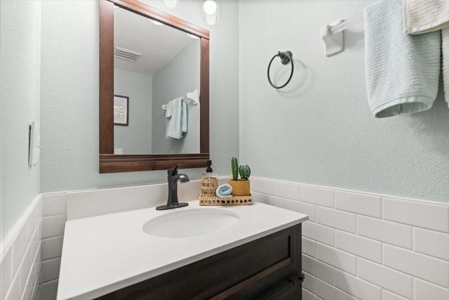 1003 WHARF CREEK COURT, Oviedo, FL 32765