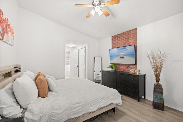 1003 WHARF CREEK COURT, Oviedo, FL 32765