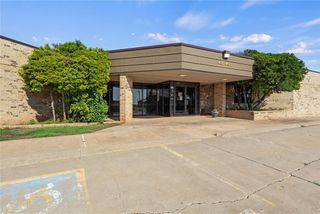 400 S Main Avenue, Custer City, OK 73639