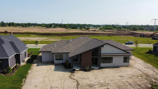 12235 Blue Jay Trail, Fort Wayne, IN 46814