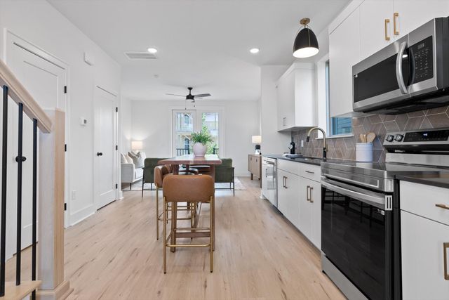 2542 E 18th Street, Chattanooga, TN 37404