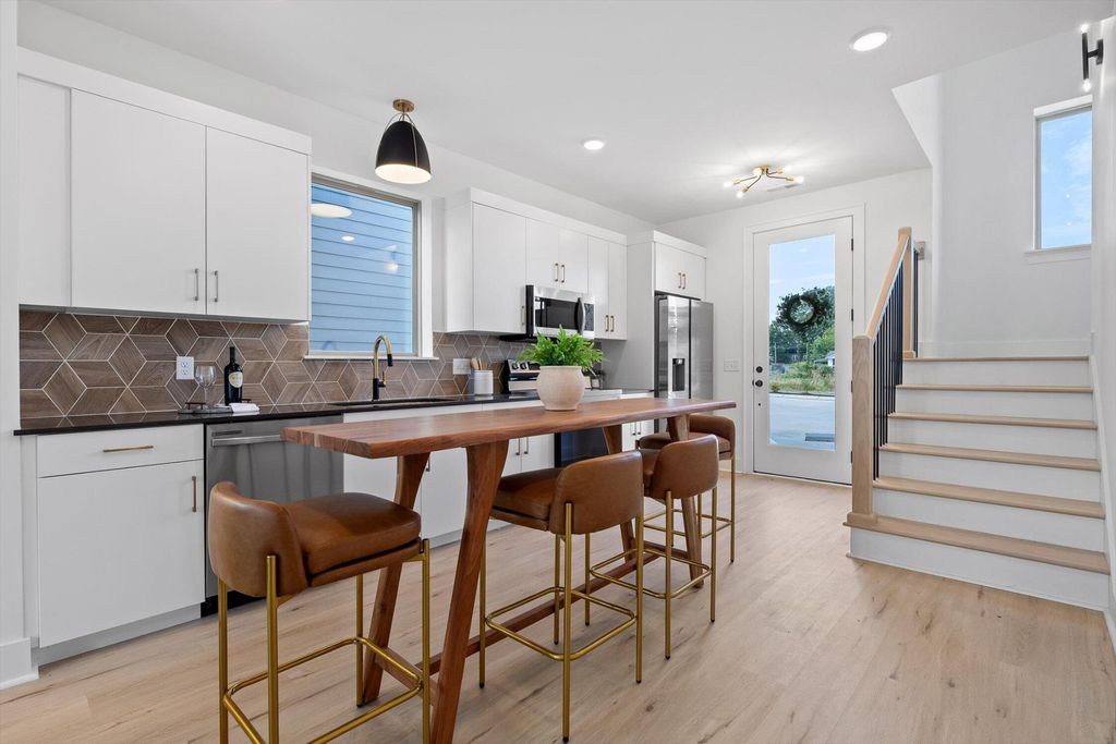 2542 E 18th Street, Chattanooga, TN 37404