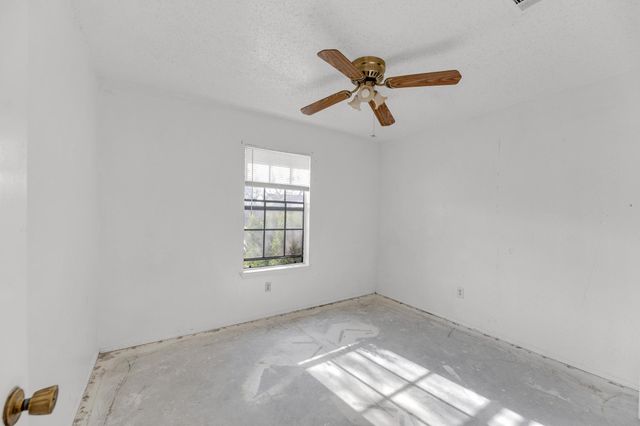 16048 Stoneham CIR, Pflugerville, TX 78660