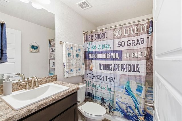 47 VILLAGE CENTER DRIVE, Homosassa, FL 34446