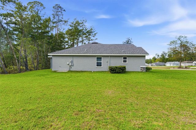 47 VILLAGE CENTER DRIVE, Homosassa, FL 34446