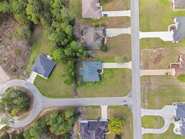 47 VILLAGE CENTER DRIVE, Homosassa, FL 34446