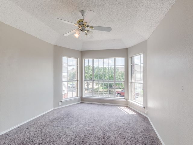 4713 Park Downs Drive, Fort Worth, TX 76137