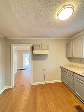 3585 W WINSTON DR, Memphis, TN 38127