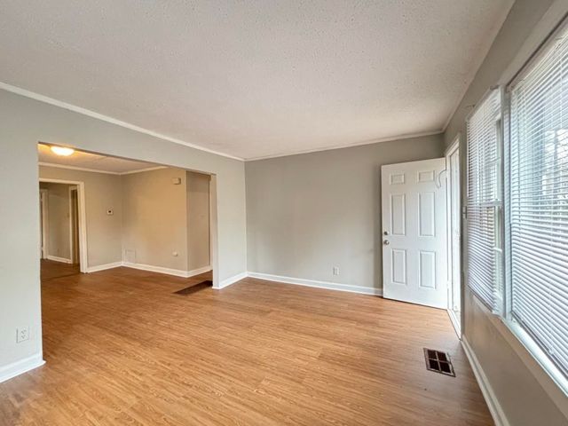 3585 W WINSTON DR, Memphis, TN 38127