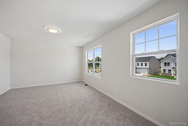 370 Edge Brook, Holly Township, MI 48442