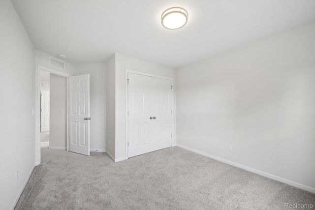 370 Edge Brook, Holly Township, MI 48442