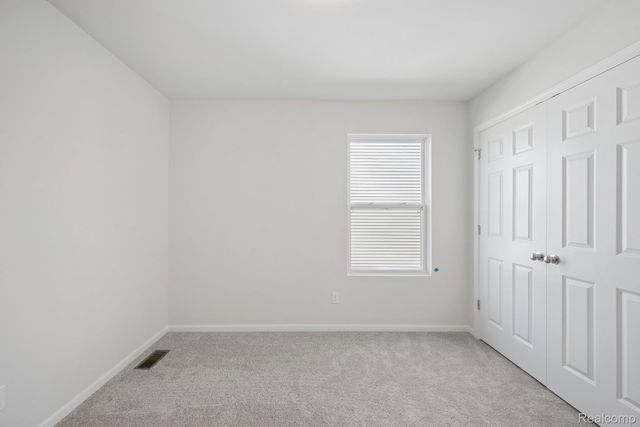 370 Edge Brook, Holly Township, MI 48442