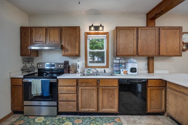 1517 Carrington Street, Janesville, WI 53545