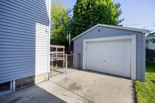 1517 Carrington Street, Janesville, WI 53545