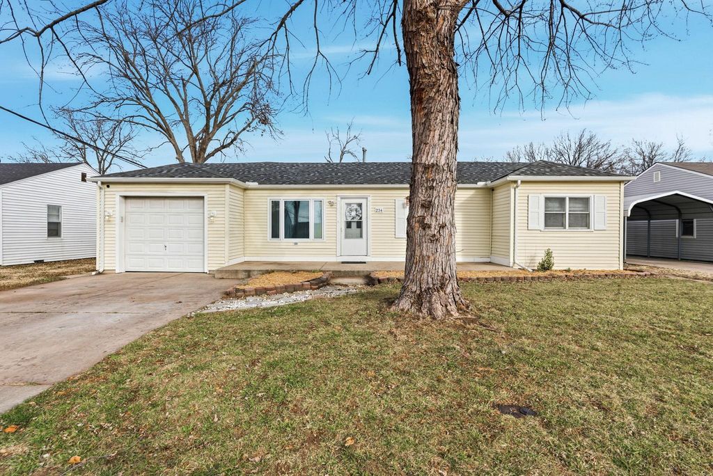 234 W Summey St, Wichita, KS 67217