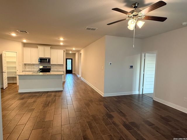 4049 Copper River, Bulverde, TX 78163