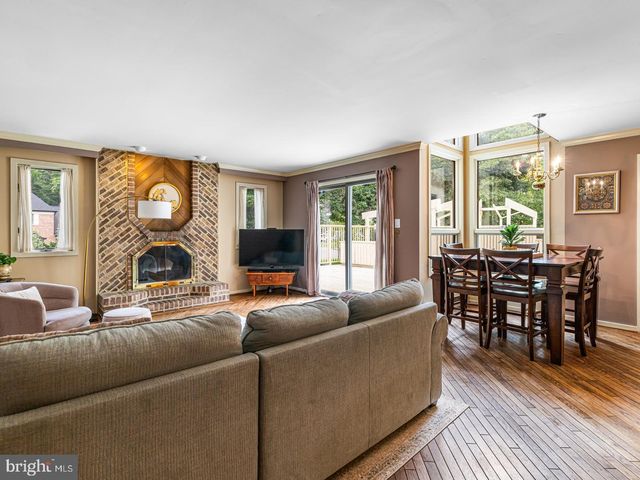 1983 MELMAR RD, Huntingdon Valley, PA 19006