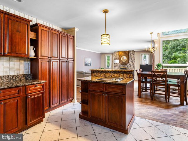 1983 MELMAR RD, Huntingdon Valley, PA 19006