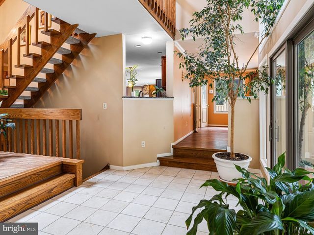 1983 MELMAR RD, Huntingdon Valley, PA 19006