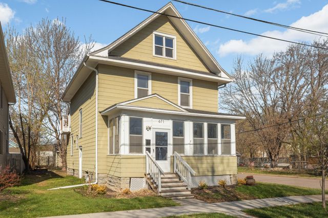 671 Canton Street, Saint Paul, MN 55102