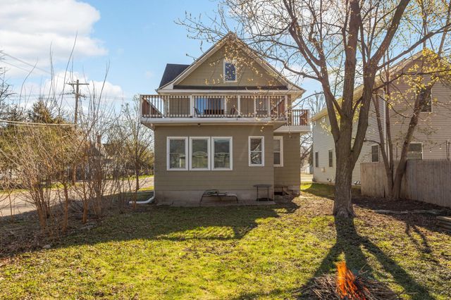671 Canton Street, Saint Paul, MN 55102