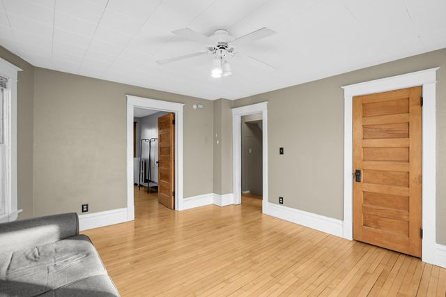 671 Canton Street, Saint Paul, MN 55102