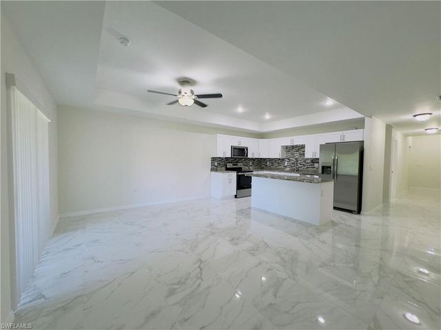 884 Alabama RD S, Lehigh Acres, FL 33974