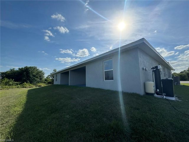 884 Alabama RD S, Lehigh Acres, FL 33974