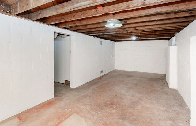 1439 57th Street, Des Moines, IA 50311