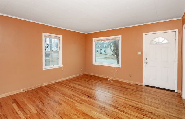 1439 57th Street, Des Moines, IA 50311