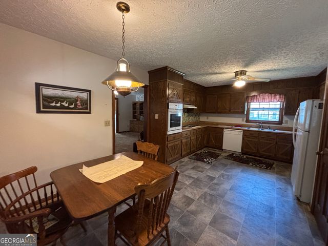 173 Berkley Road, Cochran, GA 31014