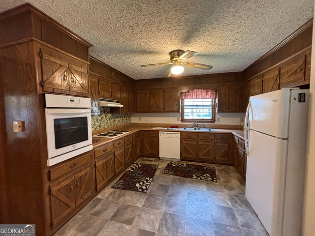 173 Berkley Road, Cochran, GA 31014