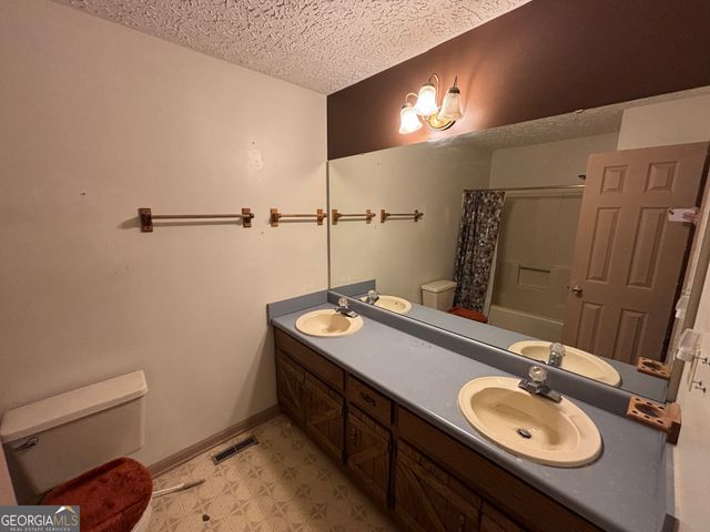 173 Berkley Road, Cochran, GA 31014