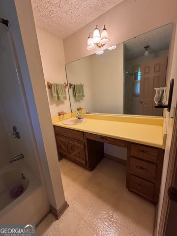 173 Berkley Road, Cochran, GA 31014