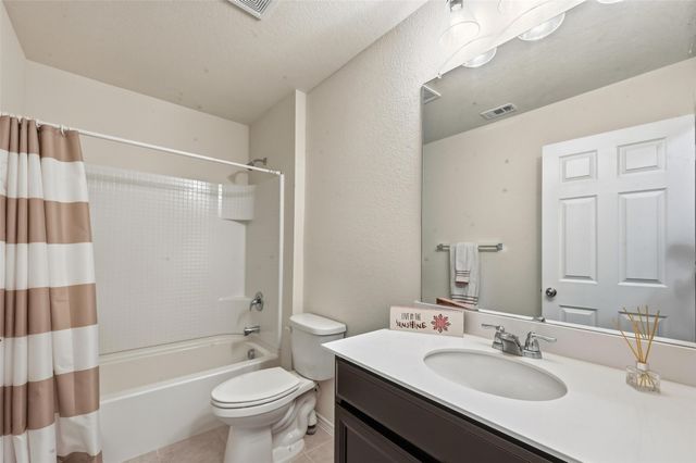 1508 Vernon Drive, Aubrey, TX 76227