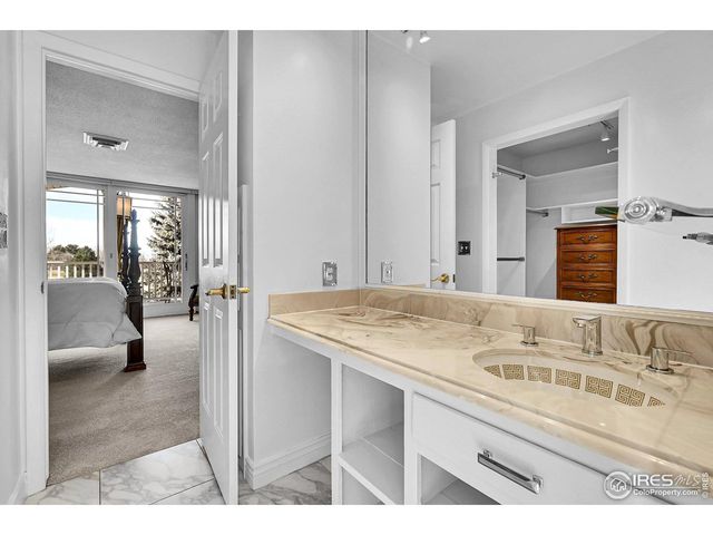 2123 Clubhouse Dr, Greeley, CO 80634