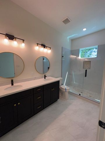 7956 Bonaire Street A, Houston, TX 77028