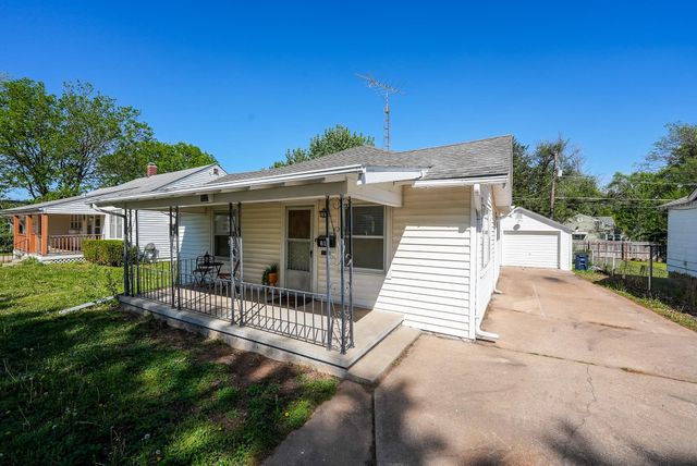 616 N Frazier St, El Dorado, KS 67042