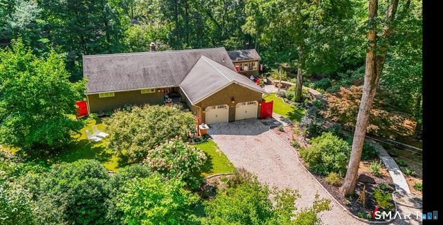 92 Kenmore Road, Bloomfield, CT 06002