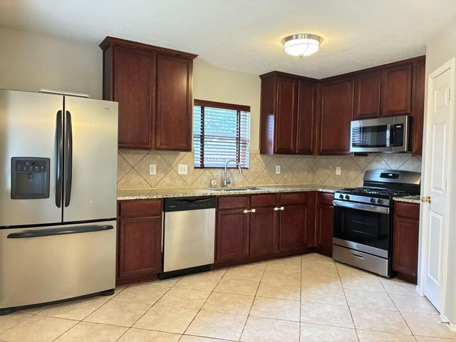 12402 Ravens Chase Lane, Cypress, TX 77429