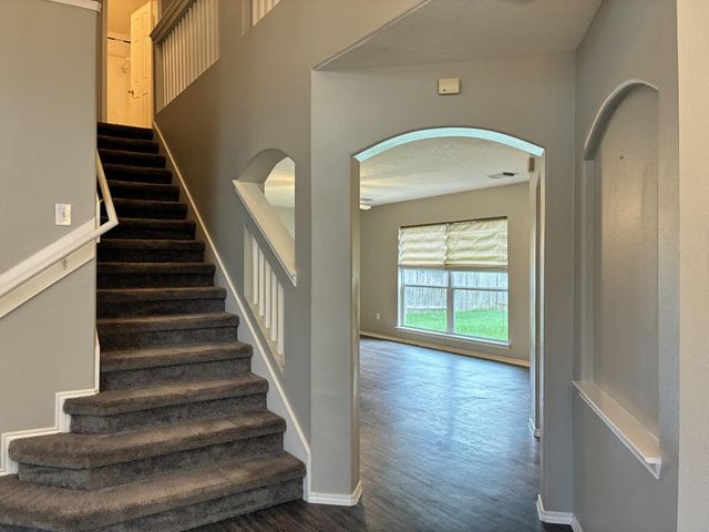 12402 Ravens Chase Lane, Cypress, TX 77429