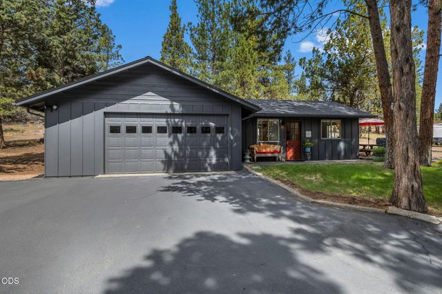 18943 Martingale Circle, Bend, OR 97703