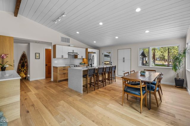 18943 Martingale Circle, Bend, OR 97703