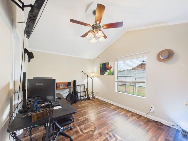 202 N Mustang Ave, Cedar Park, TX 78613
