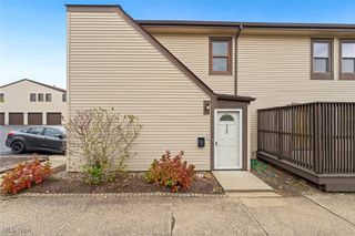 576 Turney Road D, Bedford, OH 44146