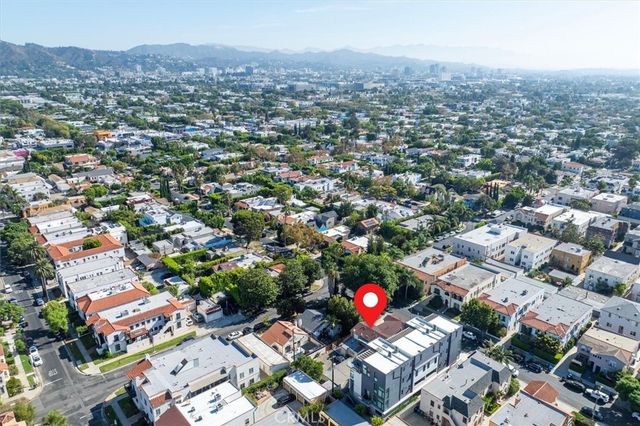 457 N Stanley, Los Angeles, CA 90036