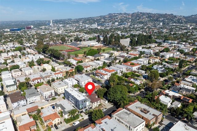 457 N Stanley, Los Angeles, CA 90036