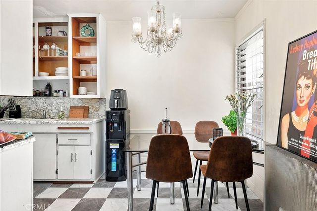 457 N Stanley, Los Angeles, CA 90036
